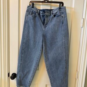 Eileen Fisher Light Blue lantern Jeans